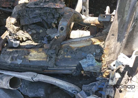 2015 BMW M4 z USA, uszkodzony, nr VIN WBS3R9C55FK332505